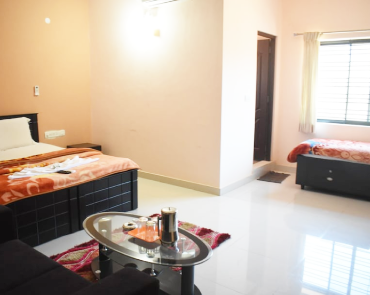 TRIPLE BED AC SUITE