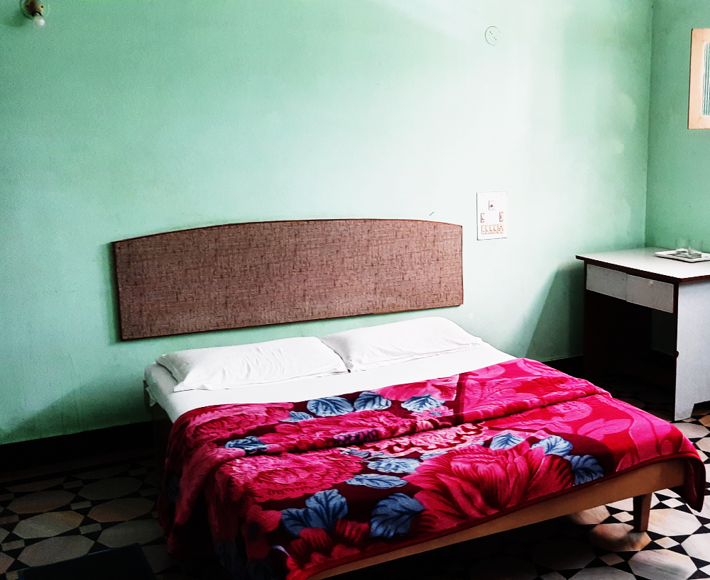 Ordinary Room